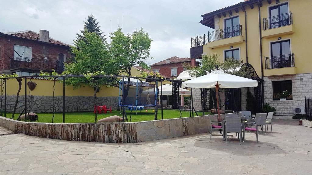 Todoroff Wine Residence Brestovica  ภายนอก รูปภาพ