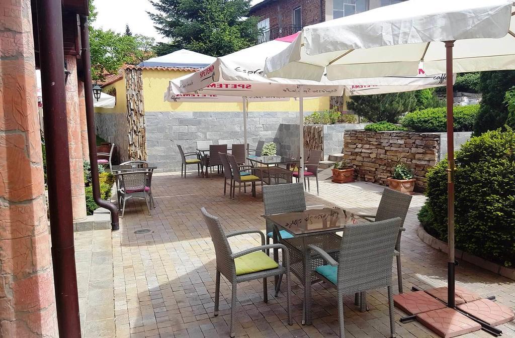 Todoroff Wine Residence Brestovica  ภายนอก รูปภาพ
