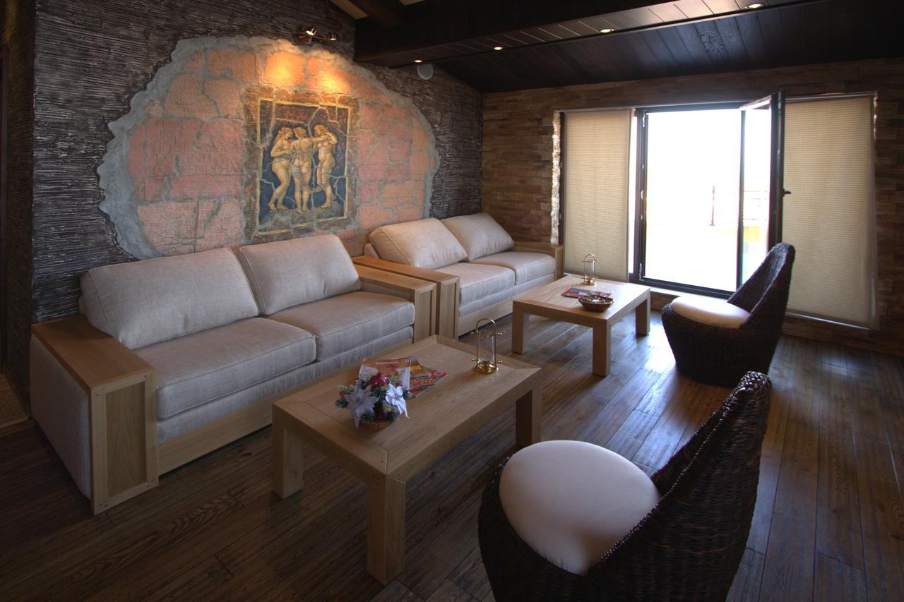 Todoroff Wine Residence Brestovica  ภายนอก รูปภาพ
