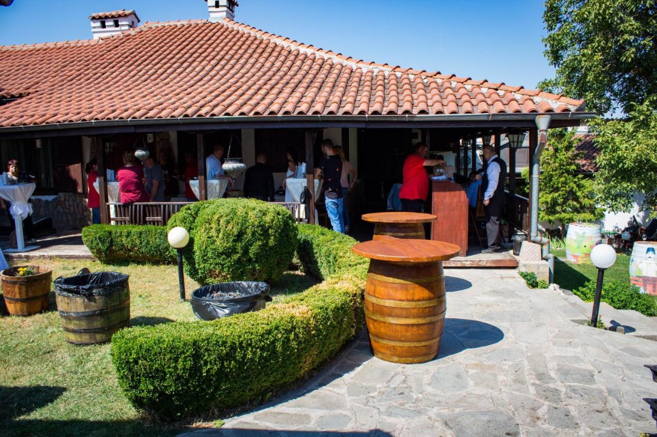 Todoroff Wine Residence Brestovica  ภายนอก รูปภาพ